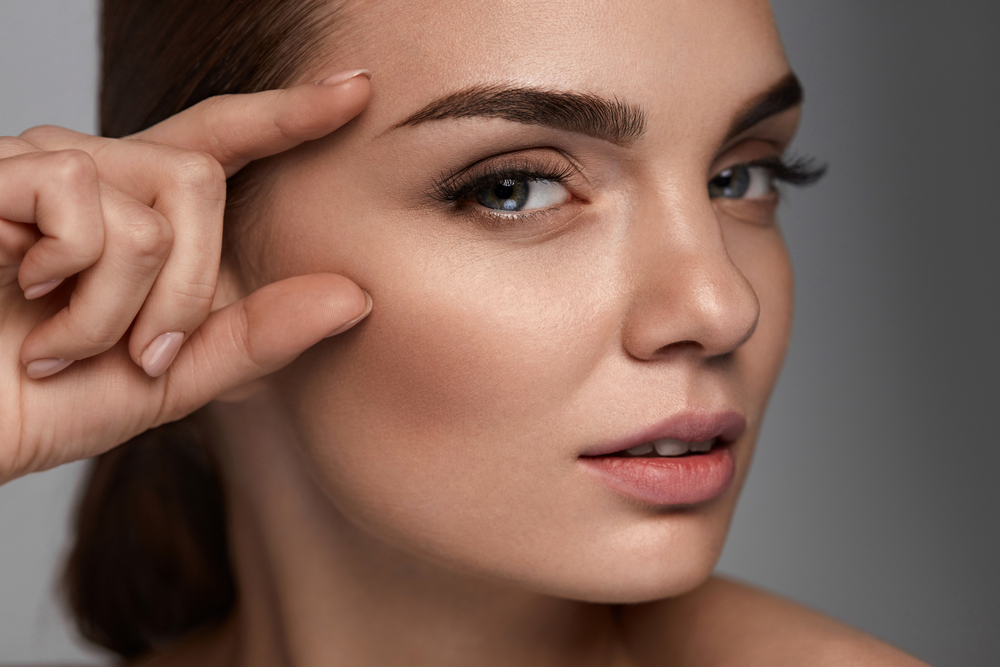 Combining a Brow Lift and Eyelid Surgery: Pros, Planning & Recovery